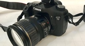 Mint
													Canon EOS 7D 18 MP CMOS, photo 3 of 7