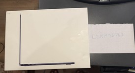 New
													MacBook Air 2025 (M4) - 13" - Apple M4, Midnight, 256 GB, 16 GB, photo 1 of 5