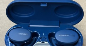 Used
													Bose Sports Earbuds - Blue, photo 5 of 7