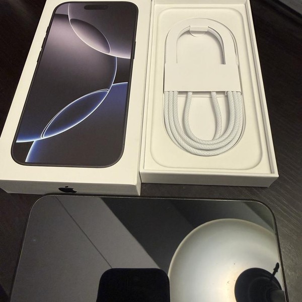 Apple iPhone 16 Pro - Unlocked, 256 GB, Black, A3083