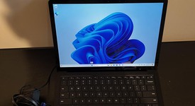 Good
													Microsoft Surface Laptop 4 - Ryzen 5, Black, 256 GB, 16 GB, 13.5", photo 4 of 7