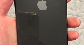 Good
													Apple iPhone Xr - AT&T, Black, 64 GB, A1984, photo 2 of 3