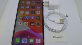Mint
													Apple iPhone 11 Pro Max - Unlocked, Gold, 64 GB, A2161, photo 1 of 11