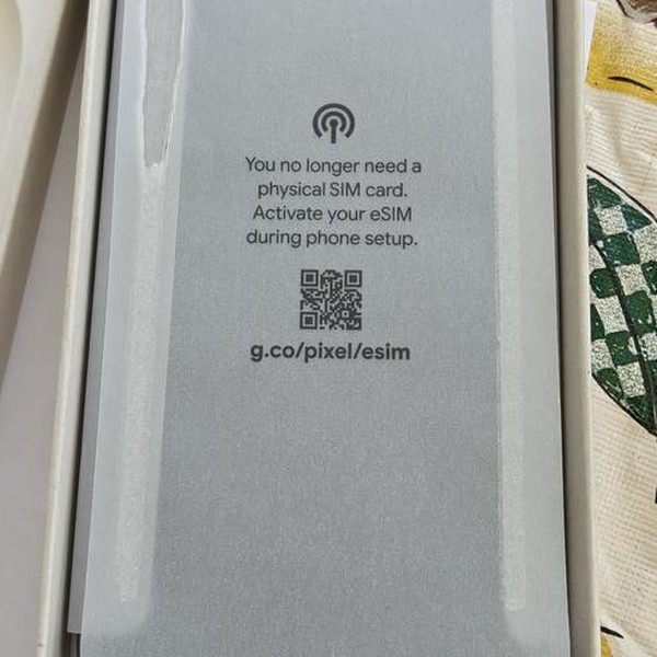 Google Pixel 10 Pro XL - Unlocked, 512 GB, Moonstone, GUL82