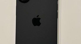 Mint
													Apple iPhone 16 - Unlocked, Black, 128 GB, A3081, photo 4 of 10