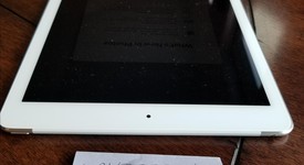 Mint
													Apple iPad Air 2 - Unlocked, Silver, 64 GB, photo 4 of 5
