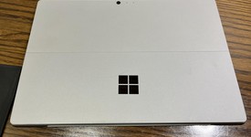 Good
													Microsoft Surface Pro 4 - 12.3 Inch - Wi-Fi, Silver, 512 GB, 16 GB, photo 5 of 6