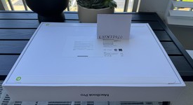 New
													MacBook Pro Late 2023 (M3) - 16" - Apple M3 Pro 12-core, Black, 1 TB, 36 GB, 18-core GPU, photo 4 of 9
