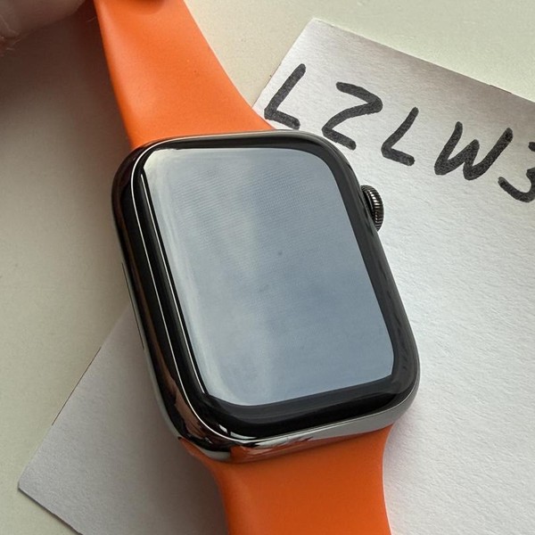 Apple Watch Series 9 45mm - Unlocked, Graphite, A2984 - Cellular, Stainless