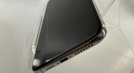 Good
													Apple iPhone 11 Pro Max - Unlocked, Silver, 512 GB, A2161, photo 3 of 6
