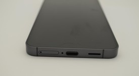 New
													Samsung Galaxy S24 - AT&T, Black, 128 GB, 8 GB, SM-S921U, photo 4 of 11