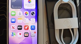 Mint
													Apple iPhone Air - Unlocked, Space Black, 256 GB, A3260, photo 1 of 8