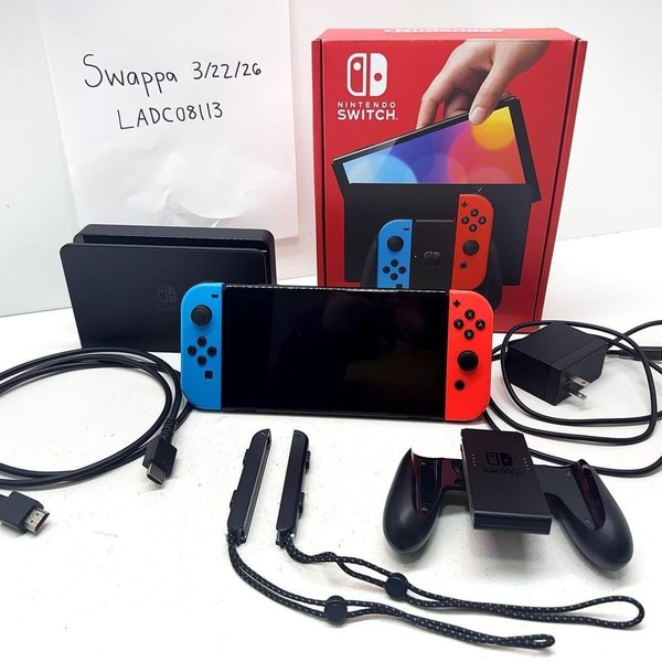 Nintendo Switch - OLED - 64 GB, Red & Blue