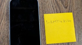 Mint
													Google Pixel 10 - Unlocked, Frost, 128 GB, GLBW0, photo 1 of 10