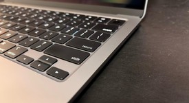 Good
													MacBook Air 2022 - 13" - Apple M2, Gray, 256 GB, 8 GB, photo 5 of 17