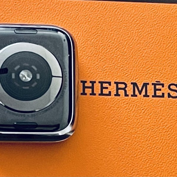 Apple Watch Series 4 44mm - Unlocked, Silver, A1976 - Cellular, Hermes