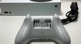 Good
													Xbox Series S (2020) - White, 512 GB, photo 3 of 7