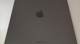 Good
													Apple iPad Pro 12.9" 6th Gen 2022 - Wi-Fi, Gray, 128 GB, photo 4 of 5