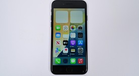 Good
													Apple iPhone SE 2nd Gen 2020 - AT&T, Black, 64 GB, A2275, photo 2 of 8