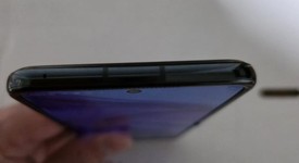 Good
													Motorola Razr Plus (2024) - Unlocked, Navy Blue, 256 GB, 12 GB, photo 5 of 12