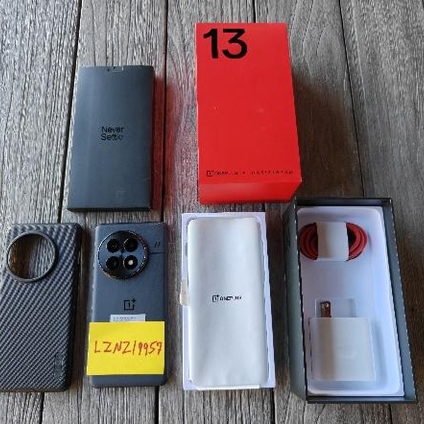 OnePlus 13 - Unlocked, 512 GB, Black Eclipse, 16 GB