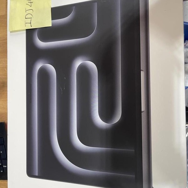 MacBook Pro 2024 - 14 inch - 512 GB, Space Black, 24 GB, Apple M4 Pro 12-core