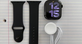 Mint
													Apple Watch Series 11 46mm - Unlocked, Slate, A3337 - Cellular, Titanium, photo 1 of 8