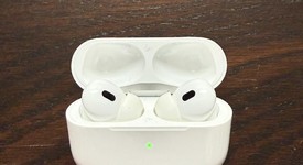 Used
													Apple AirPods Pro 2 - USB-C, photo 4 of 5