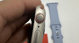 Mint
													Apple Watch Series 8 41mm - Unlocked, Starlight, A2772 - Cellular, Aluminum, photo 5 of 11