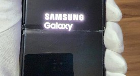 Fair
													Samsung Galaxy Z Flip3 5G - T-Mobile, Black, 128 GB, 8 GB, SM-F711U, photo 2 of 7