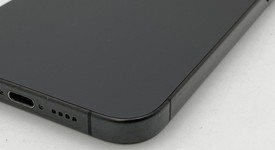 Good
													Apple iPhone 15 Pro Max - Unlocked, Black, 256 GB, A2849, photo 5 of 6