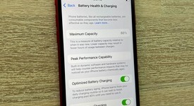 Good
													Apple iPhone SE 3rd Gen 2022 - Unlocked, Red, 128 GB, A2595, photo 4 of 12