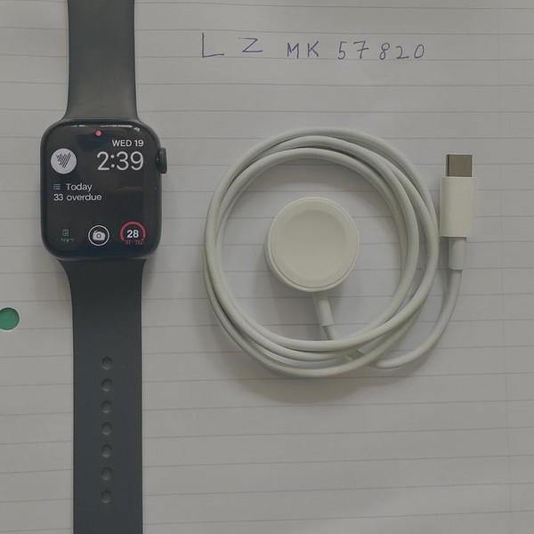 Apple Watch Series 7 45mm - Midnight, A2474 - GPS, Aluminum