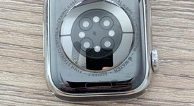 Good
													Apple Watch Series 7 41mm - Unlocked, Silver, A2475 - Cellular, Stainless, photo 3 of 17