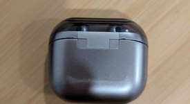 Used
													Samsung Galaxy Buds3 Pro - Silver, photo 3 of 6