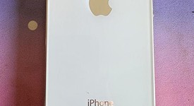 Good
													Apple iPhone 4 - Unlocked, White, 16 GB, A1332, GSM, photo 3 of 3