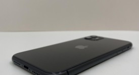 Fair
													Apple iPhone 11 - Unlocked, Black, 64 GB, A2111, photo 4 of 7