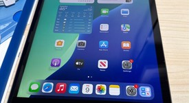 Good
													Apple iPad 7th Gen - Unlocked, Gray, 32 GB, A2200, photo 2 of 8