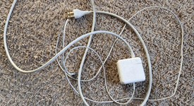 Good
													MacBook Air 2015 - 13" - Silver, 512 GB, 8 GB, photo 2 of 11