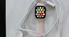 Good
													Apple Watch Series 9 41mm - Verizon, Pink, A2982 - Cellular, Aluminum, photo 3 of 5
