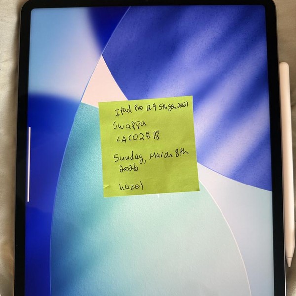 Apple iPad Pro 12.9 inch 5th Gen 2021 - Wi-Fi, 256 GB, Gray