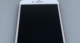 Mint
													Apple iPhone 7 - Unlocked, Rose Gold, 128 GB, A1660, photo 1 of 6