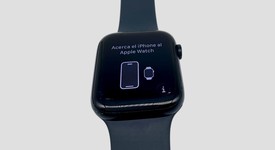 Fair
													Apple Watch SE 2nd Gen 44mm - Midnight, A2723 - GPS, Aluminum, photo 3 of 6