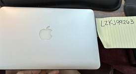 Good
													MacBook Air 2015 - 11" - Silver, 128 GB, 4 GB, photo 5 of 19