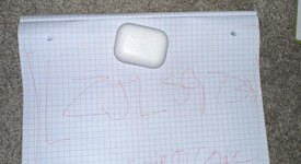 Used
													Apple AirPods Pro 2nd Gen - USB-C, photo 4 of 10