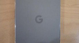 Good
													Google Pixel 9 Pro - Unlocked, Hazel, 256 GB, 16 GB, GR83Y, photo 3 of 10