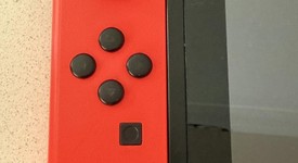 Good
													Nintendo Switch - Red & Blue, 32 GB, photo 5 of 7