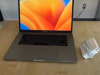 MacBook Pro 2017 (With Touch Bar) - 15"
