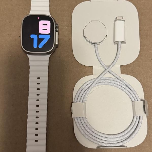 Apple Watch Ultra 2 49mm - Unlocked, Natural, A2986