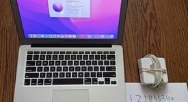 Good
													MacBook Air 2017 - 13" - I5, Silver, 512 GB, 8 GB, photo 1 of 9